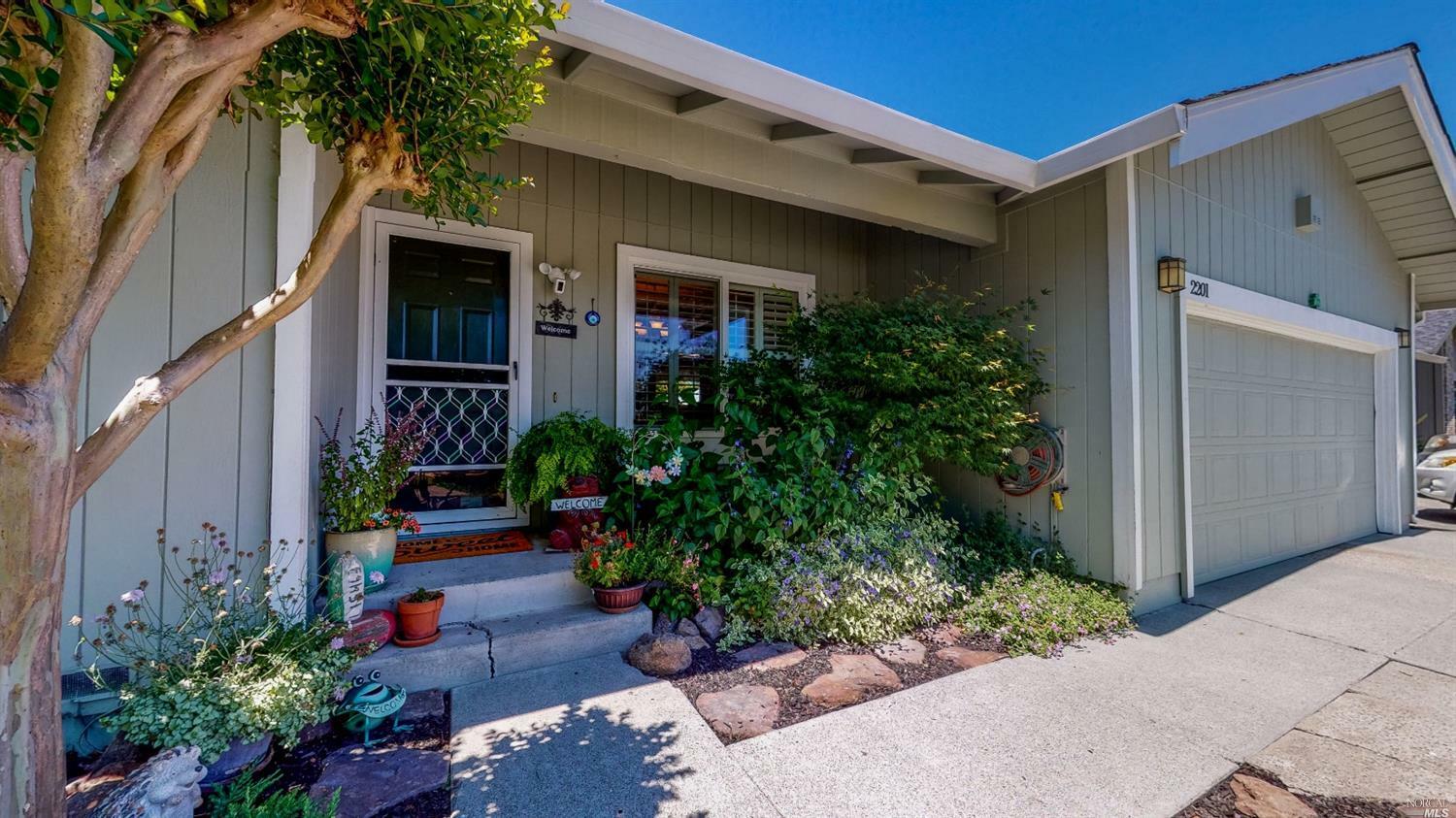 Property Photo: 2201 Aaron Court CA 94954