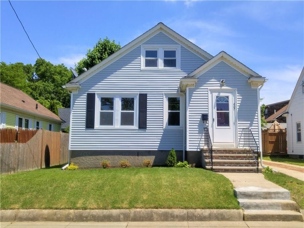 Property Photo:  407 Sharon St  RI 02908 