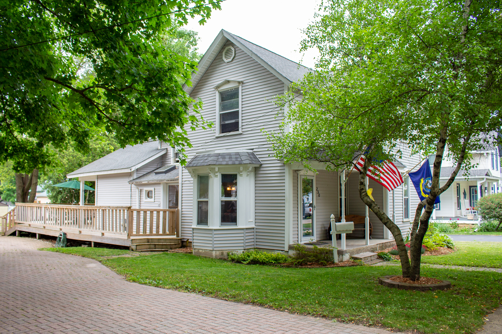 Property Photo: 230 West Perry Street IL 61008