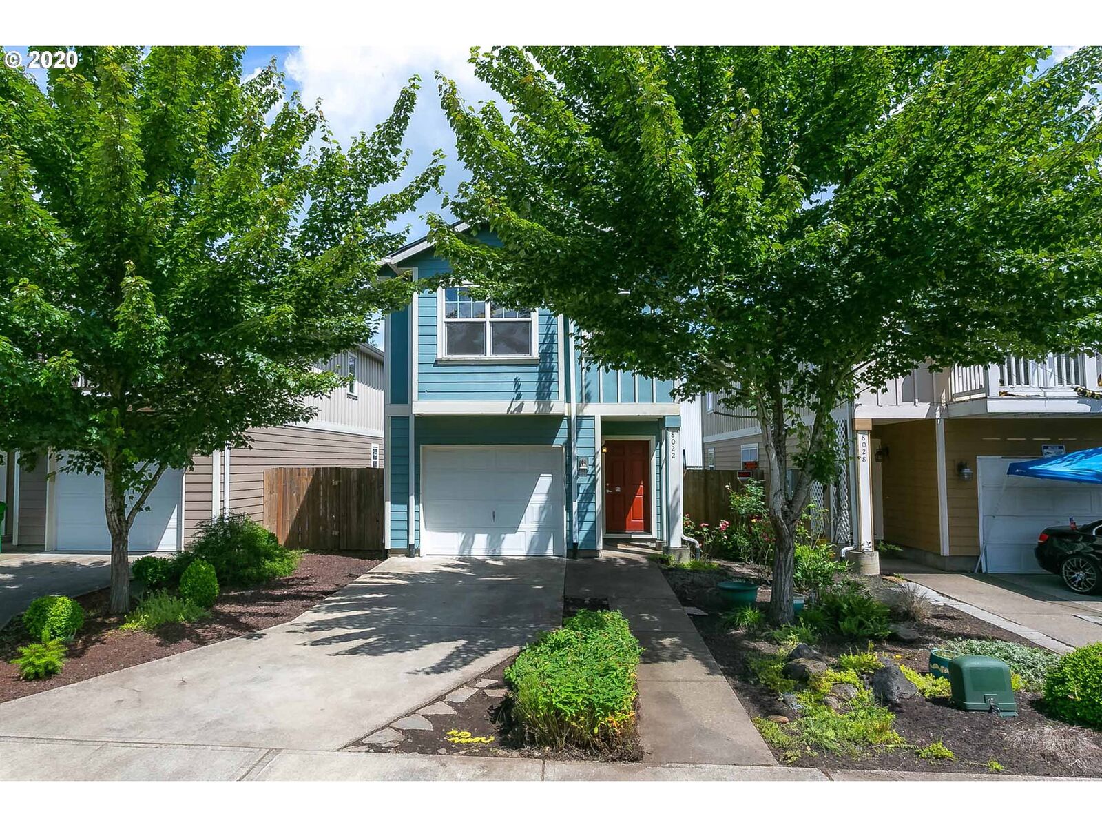 Property Photo:  8022 SE 80th Pl  OR 97206 