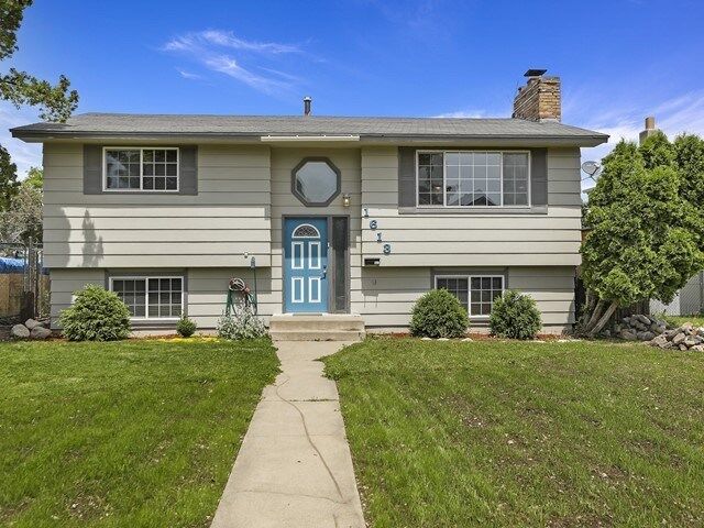 1613 E Providence Ave  Spokane WA 99207 photo