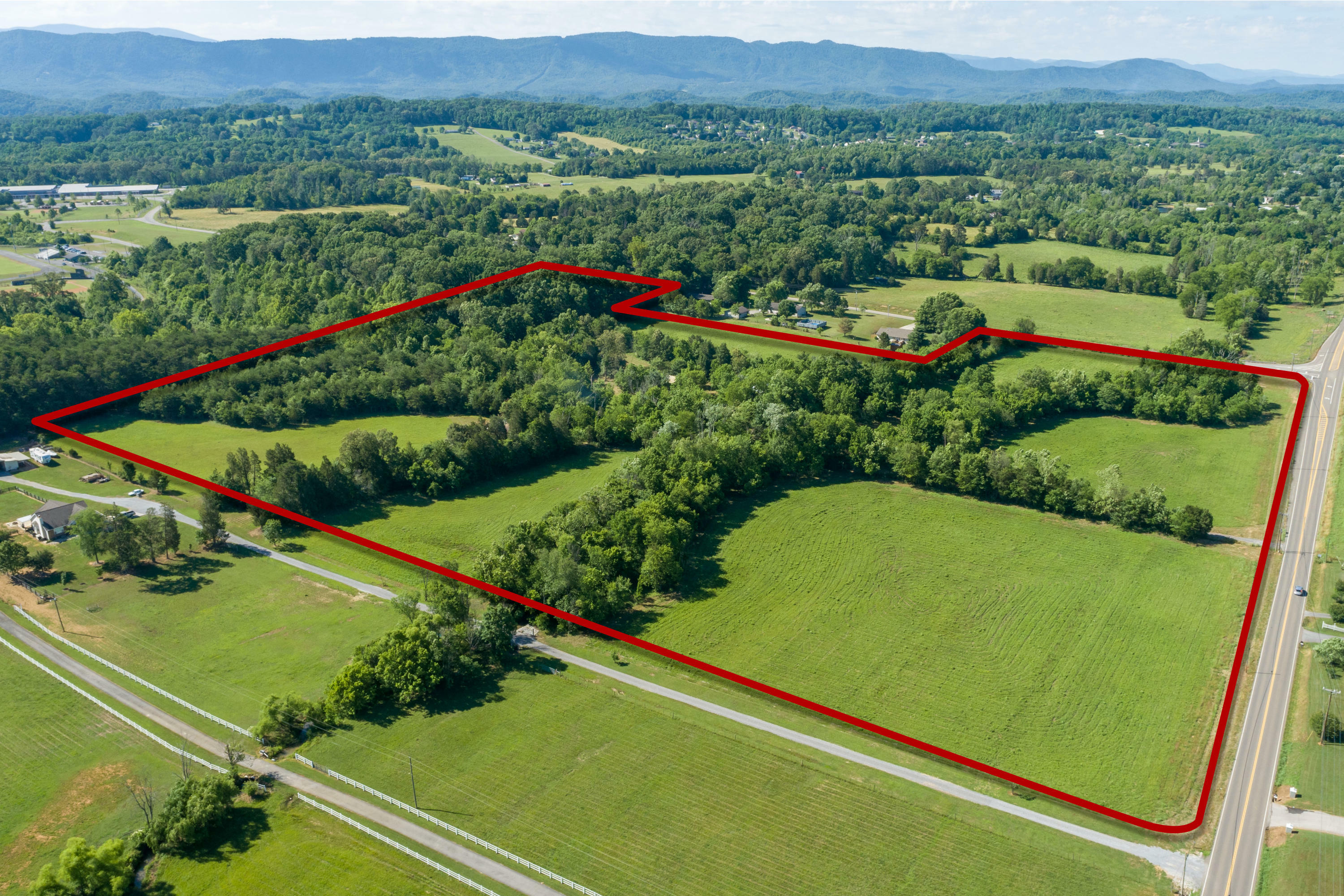 Property Photo: 538 Calderwood Hwy TN 37801
