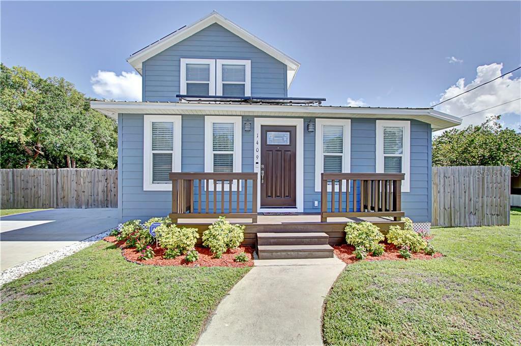 Property Photo: 1409 Emmett Street FL 34741