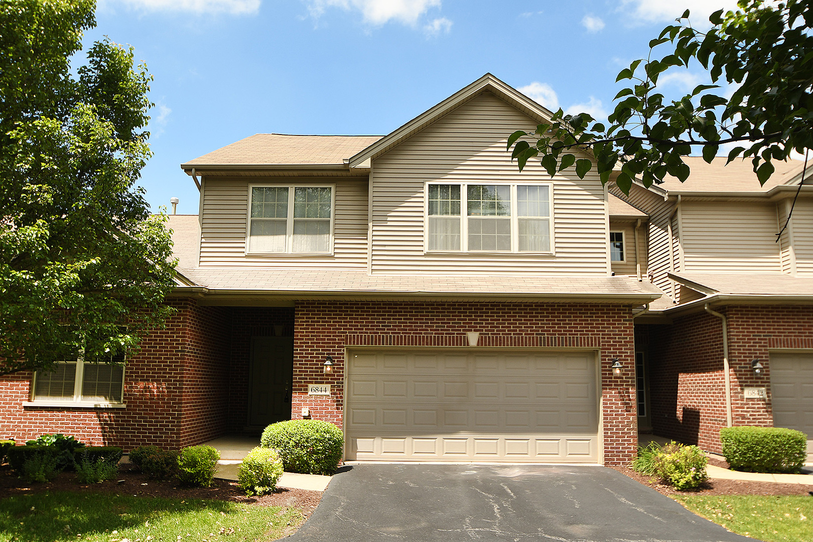 6844 White Egret Court  Tinley Park IL 60477 photo