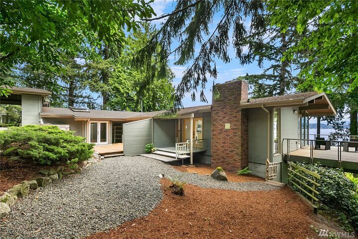 19232  Ridge Road SW  Vashon WA 98070 photo