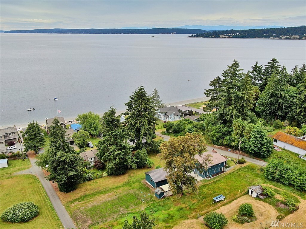 Property Photo: 3742 Arcadia Road WA 98253