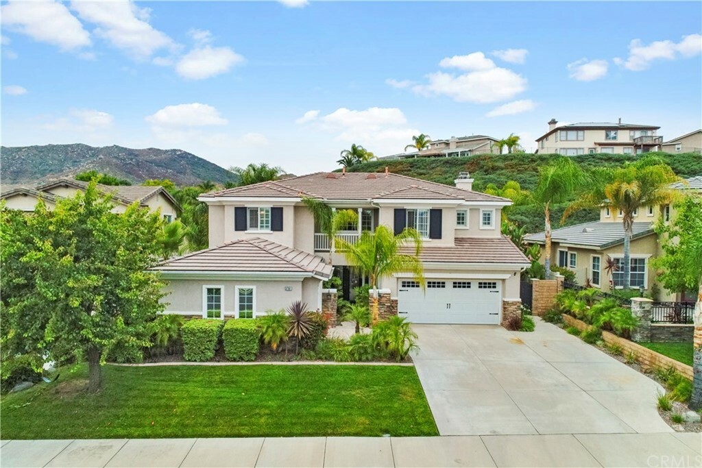 Property Photo:  37701 Oxford Drive  CA 92562 