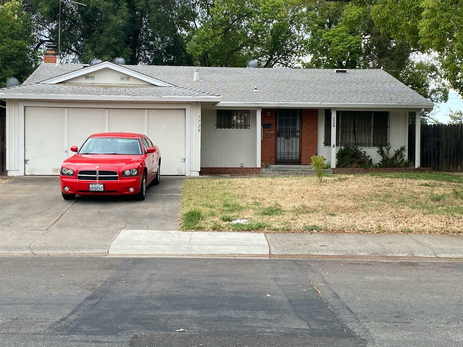 Property Photo:  7728 Quinby Way  CA 95823 