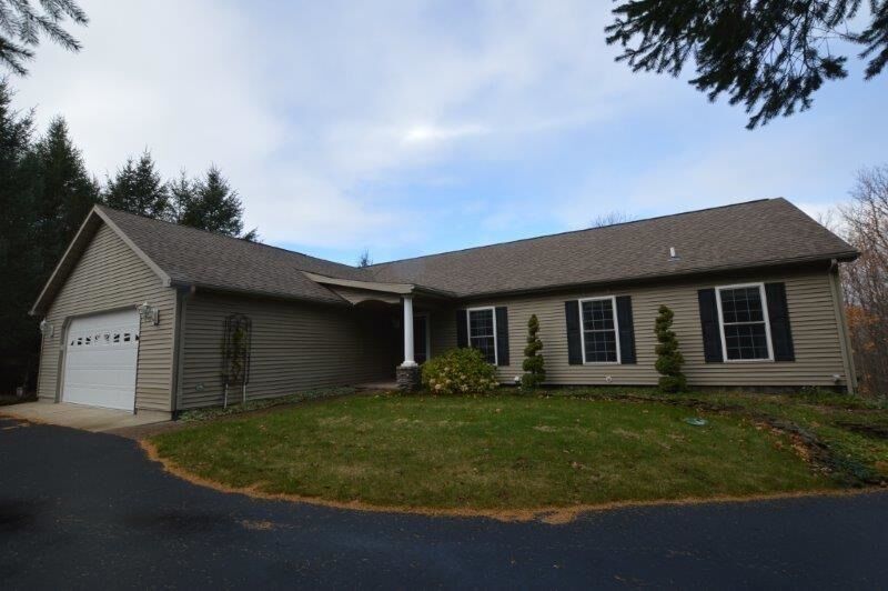 Property Photo:  407 Skyline  MI 49770 