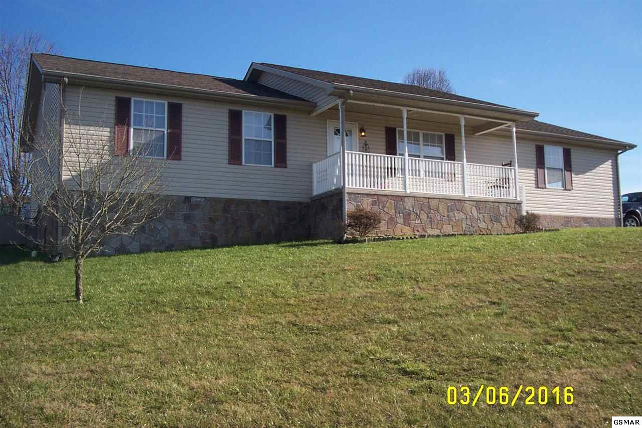 Property Photo: 1803 Country Meadows Drive TN 37862