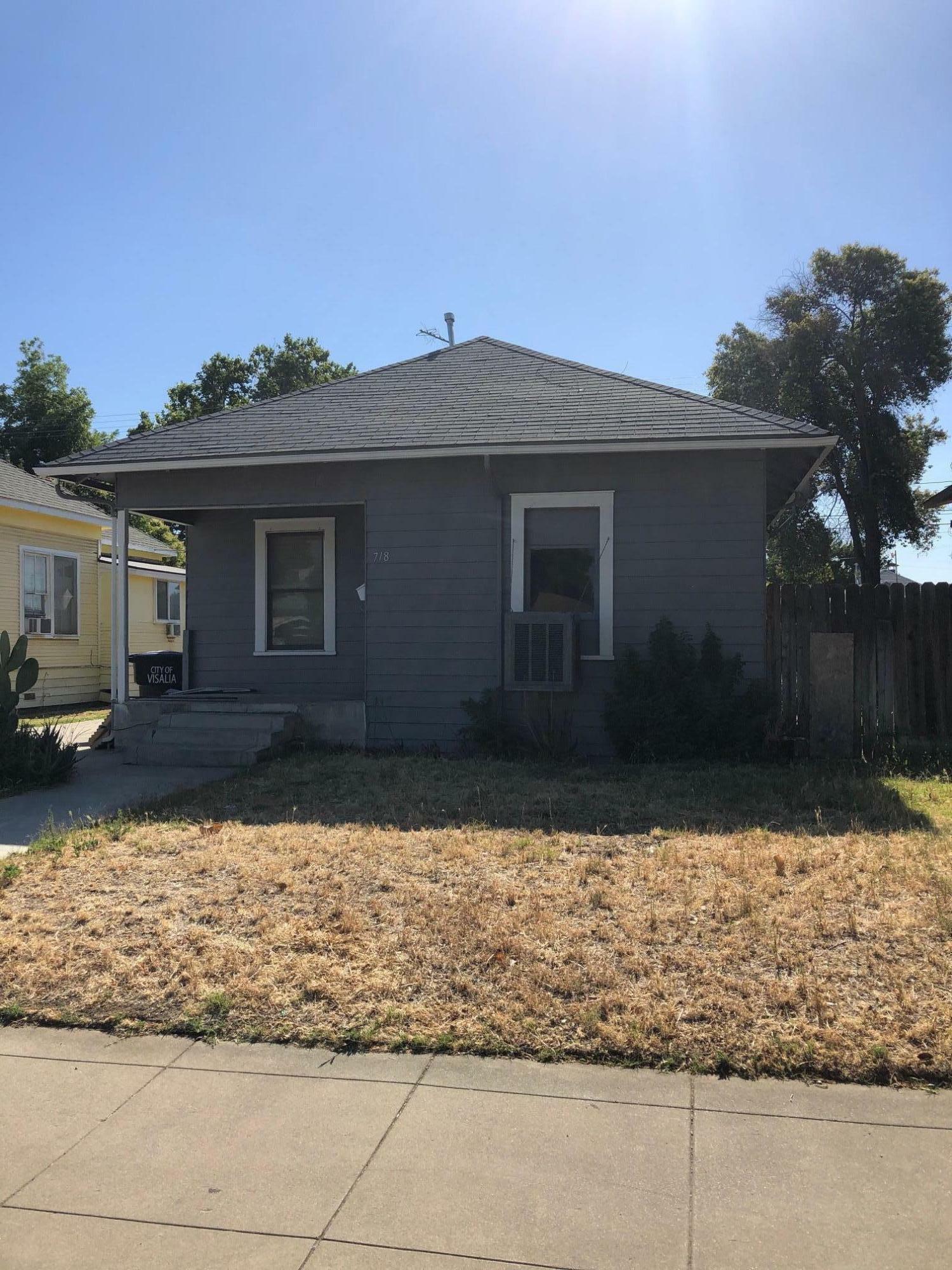 Property Photo:  718 S Church Street  CA 93277 