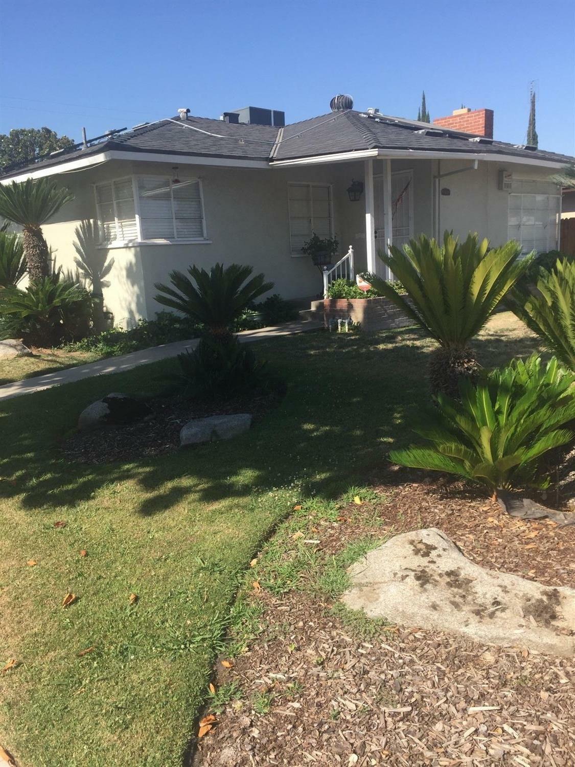 Property Photo:  1507 W Vasser Avenue  CA 93705 