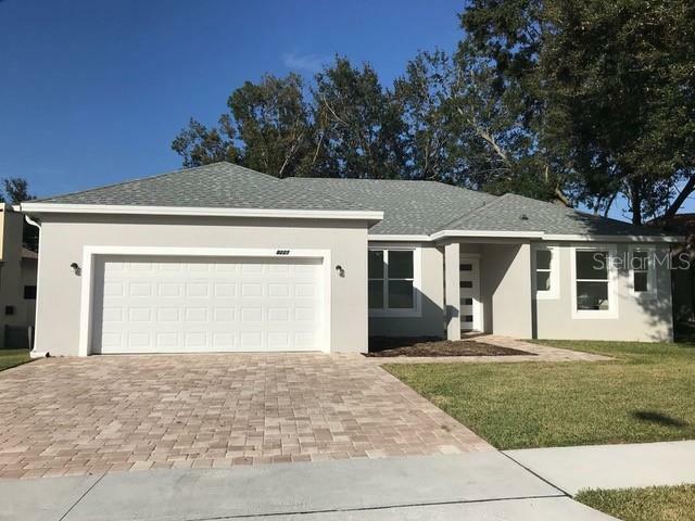 Property Photo:  8227 Vineland Oaks Boulevard  FL 32835 