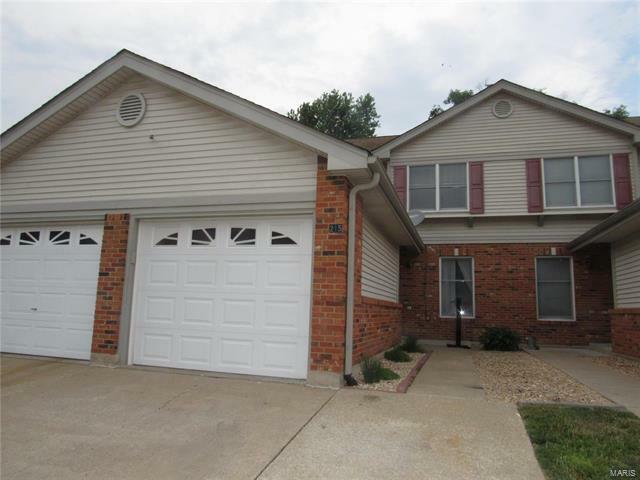 215 Deer Hollow Court  O'Fallon  63366 photo