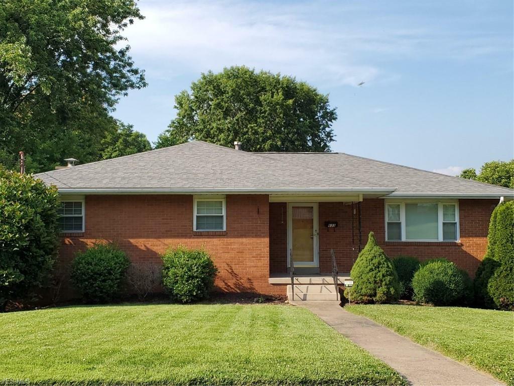 Property Photo:  633 Smithfield Street  WV 26101 