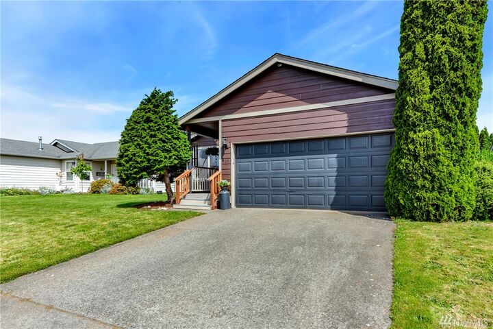 539  Daisy Lane  Lynden WA 98264 photo
