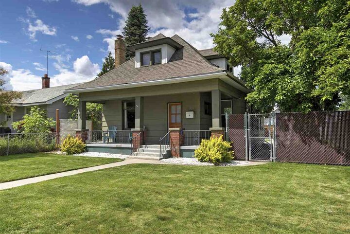 1924 W Shannon Ave  Spokane WA 99205 photo