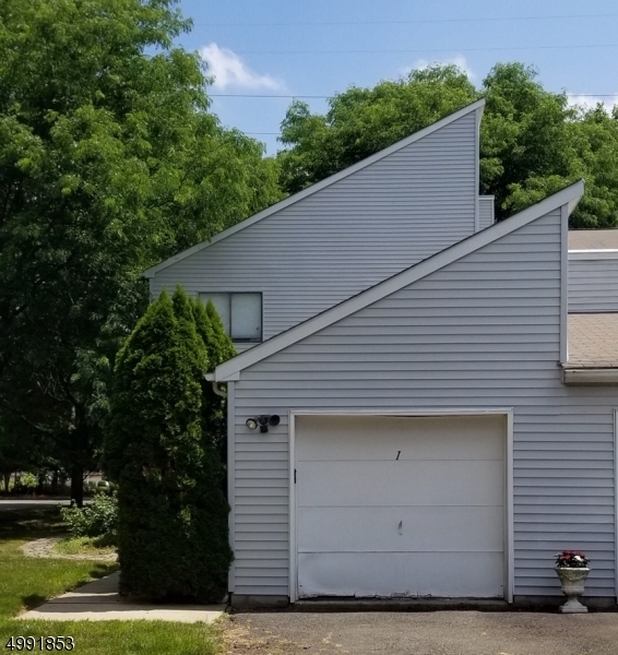 Property Photo: 1 Krenkel Ct NJ 08822