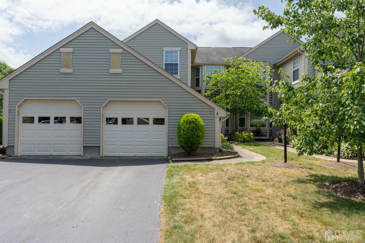 Property Photo:  18 Rothwell Drive B  NJ 08831 