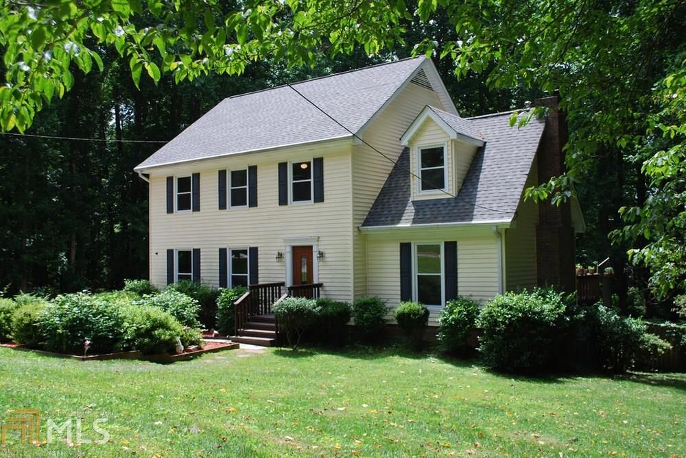 Property Photo: 2450 Williamsdowns Cir GA 30078