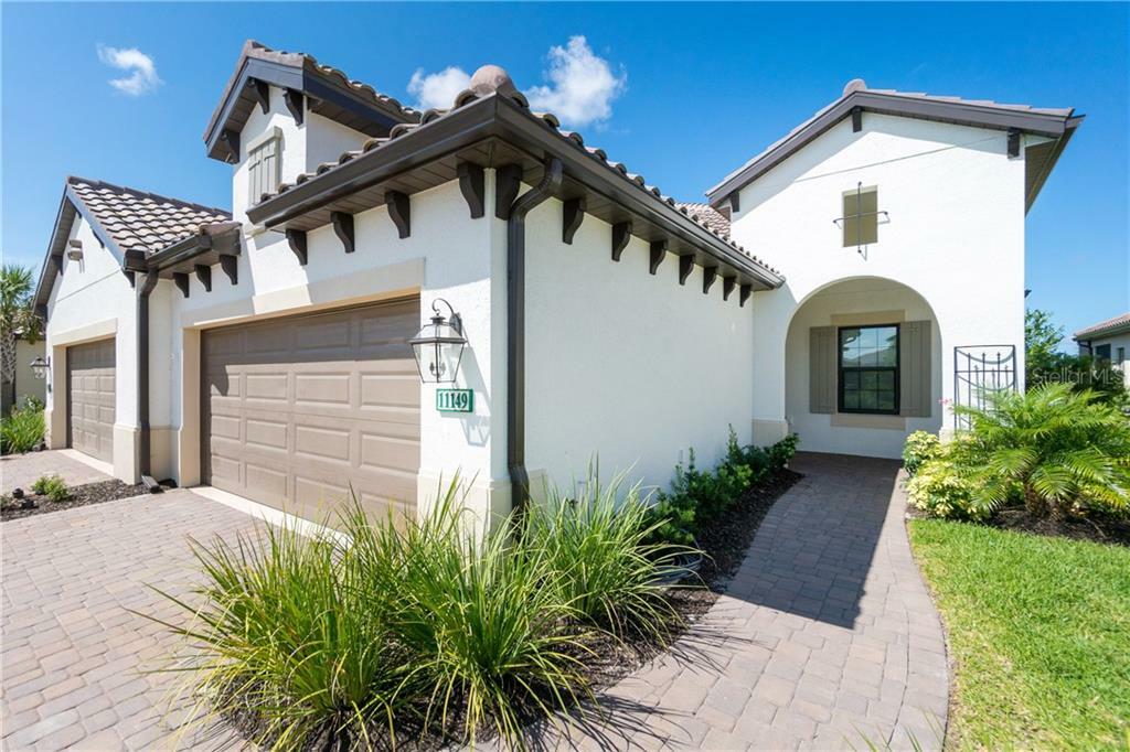 Property Photo:  11149 McDermott Court  FL 34223 