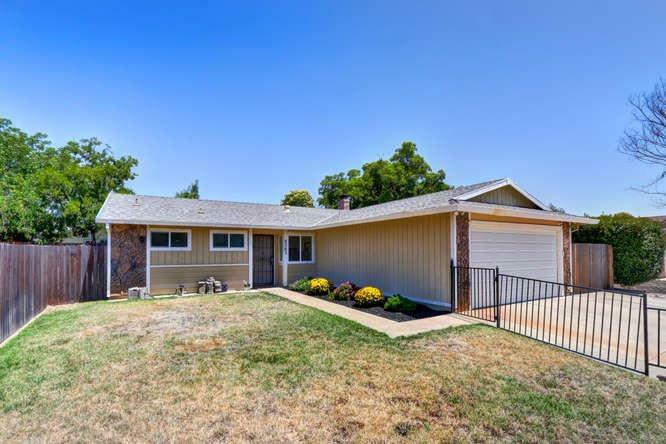 Property Photo:  8363 Middle River Court  CA 95828 