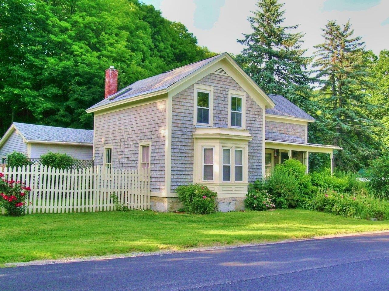 Property Photo:  497 Old Hollow Road  VT 05473 