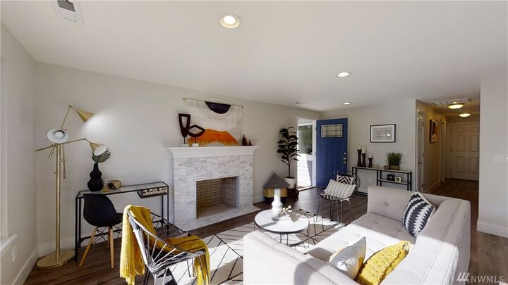 Property Photo:  12416  7th Avenue SW  WA 98146 