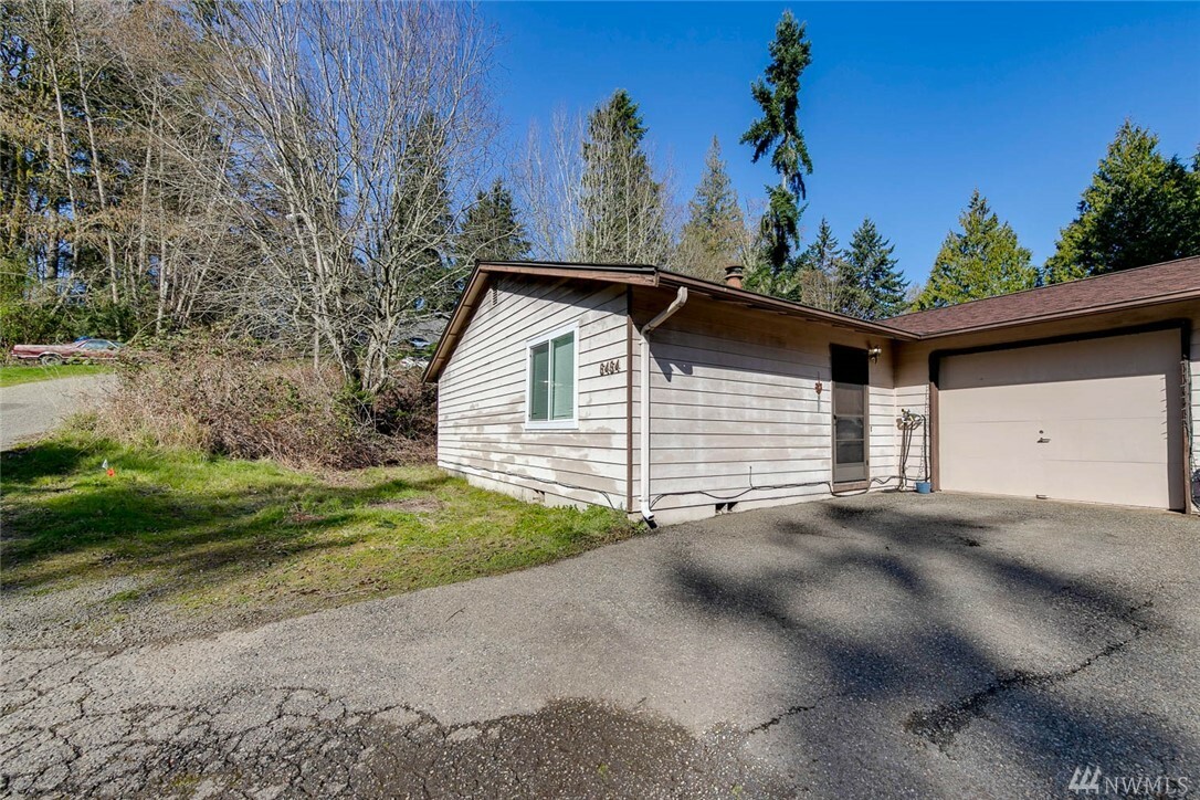 Property Photo:  6462 Lewis Dr NE  WA 98311 