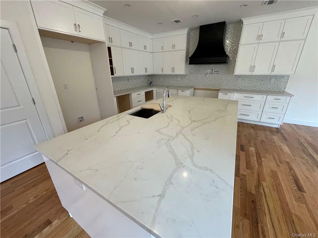 11 Vintner'S Way  Warwick NY 10990 photo