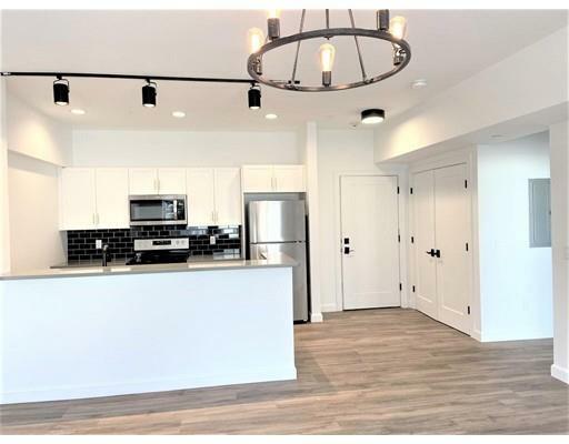 Property Photo: 172 Woburn Street 3002 MA 01867