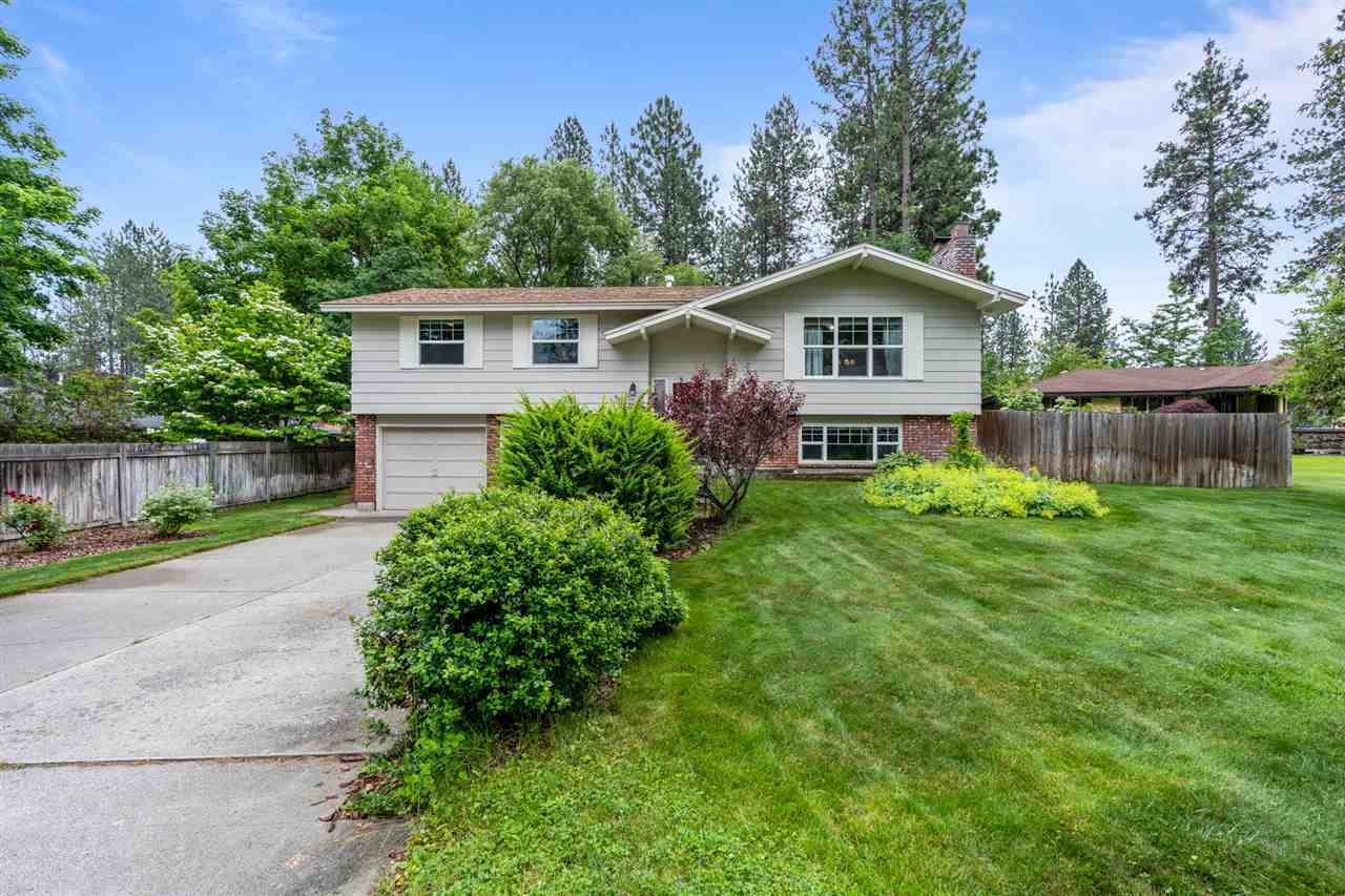 5315 W Bentwood Ct  Spokane WA 99208 photo