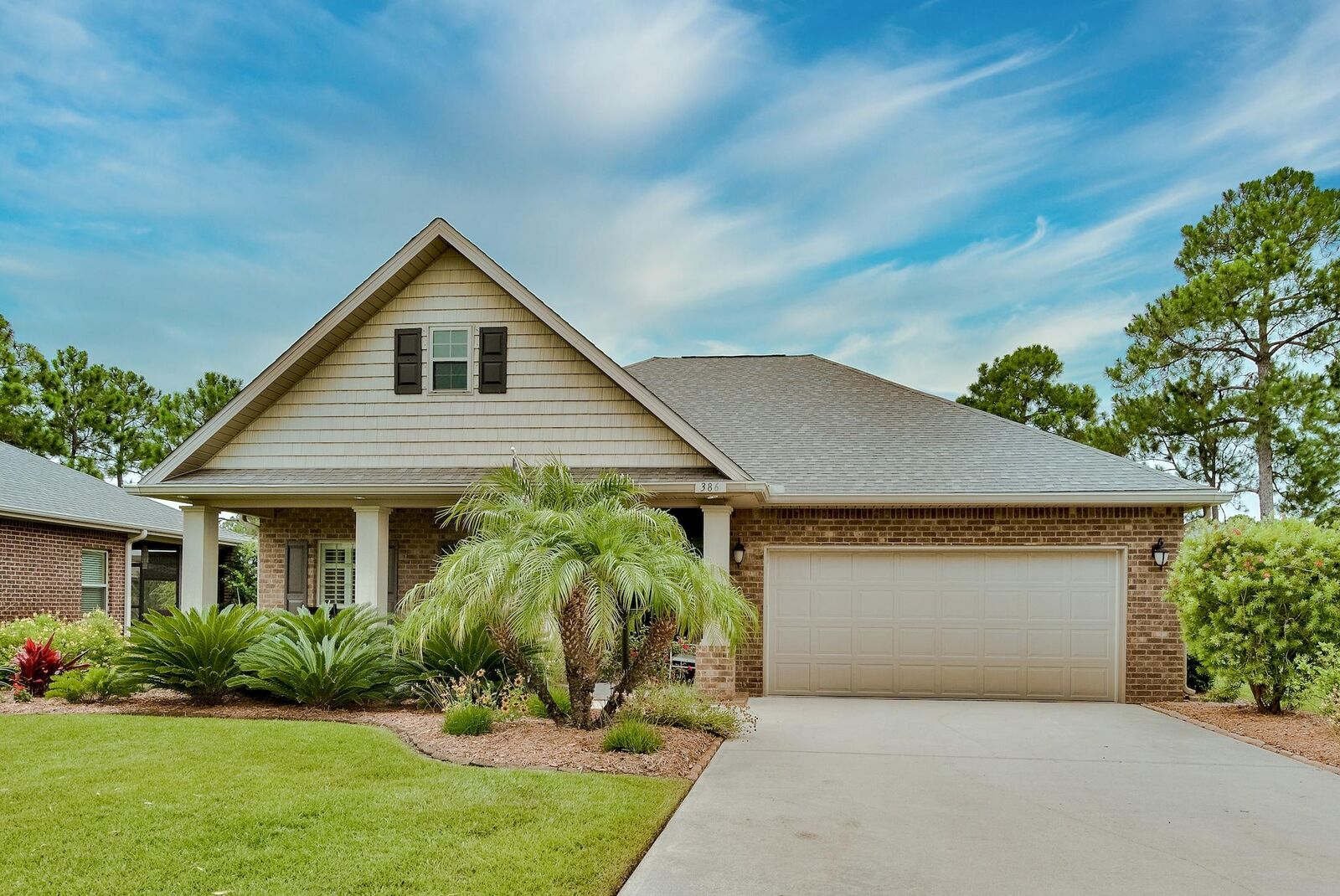 Property Photo:  386 Pin Oak Loop  FL 32459 