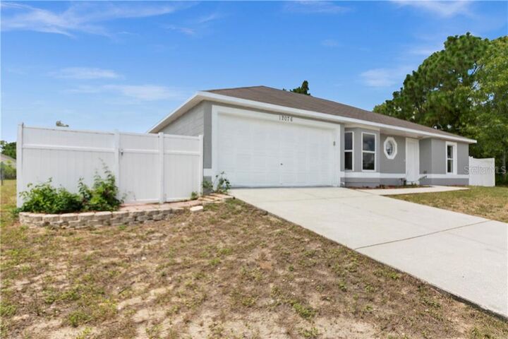 Property Photo:  12076 Elgin Boulevard  FL 34608 