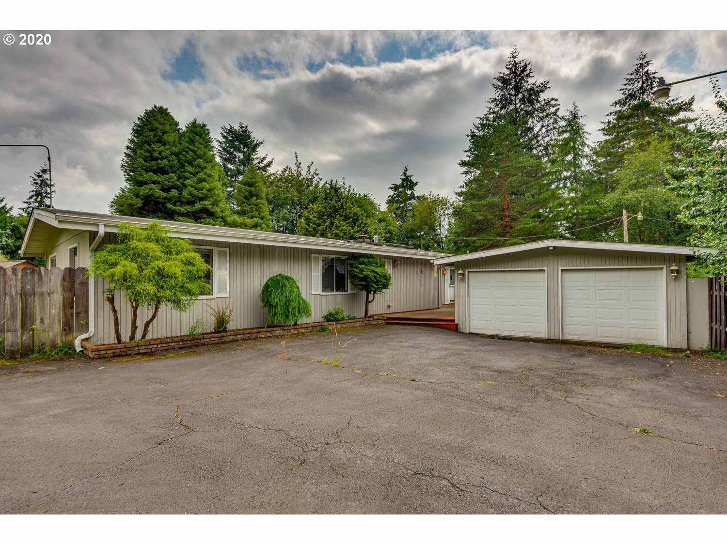 2926 Ammons Dr  Longview WA 98632 photo