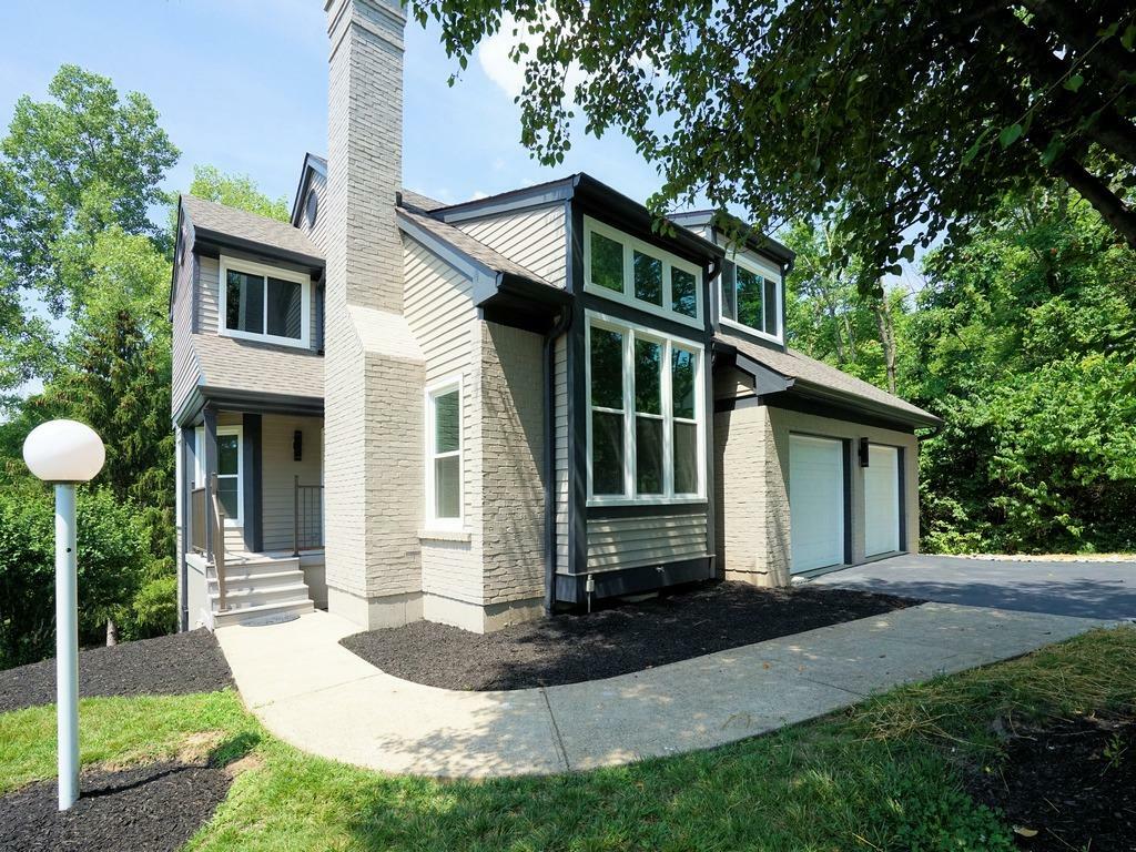 Property Photo: 8890 E Kemper Road OH 45249