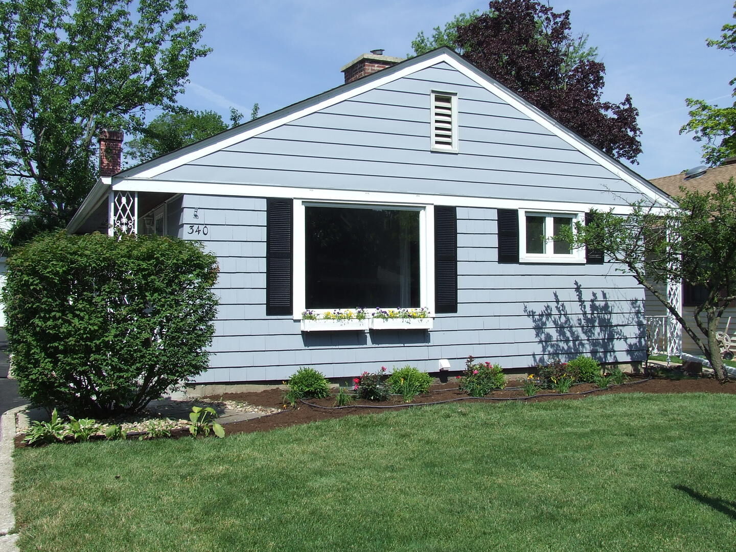 Property Photo:  340 North Oak Street  IL 60126 