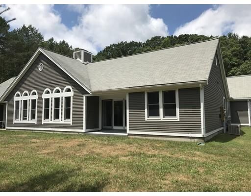 Property Photo:  14 Ledgebrook Dr 14  MA 01504 