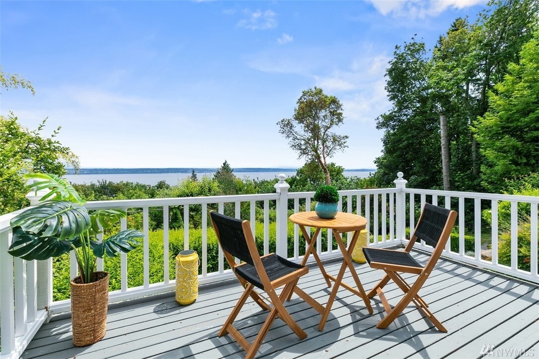 Property Photo:  26612  Ohio Avenue NE  WA 98346 