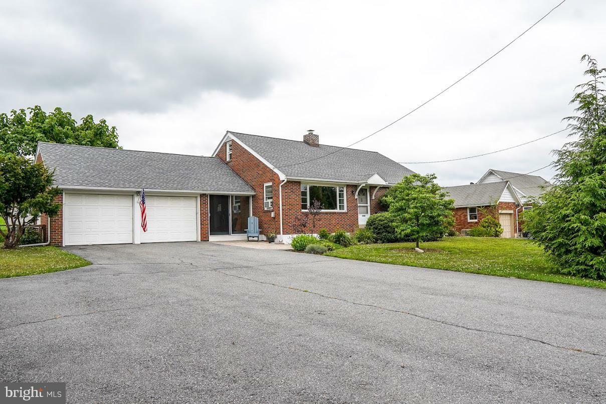 2438 Route 143  Kempton PA 19529 photo
