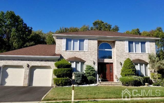 Property Photo:  16 Ashbrook Drive  NJ 08820 