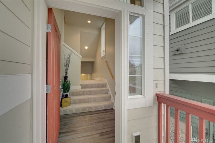 Property Photo:  1552  Twin Berry Avenue  WA 98466 