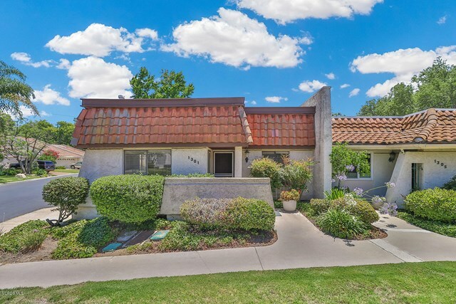 Property Photo: 1301 Lakewood Court CA 91361