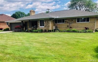 38300 Medville Drive  Sterling Heights MI 48312 photo