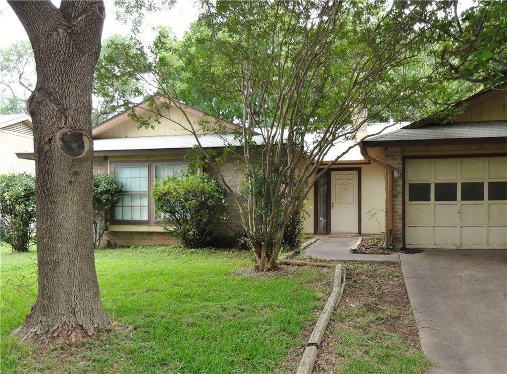 Property Photo:  1810 Greyson Drive  TX 78664 