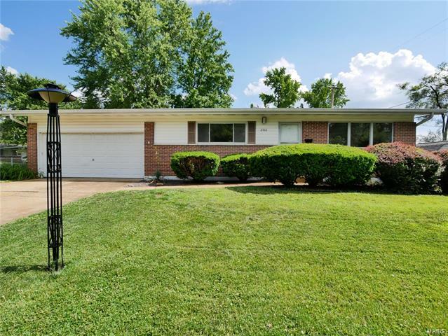 2360 Cardinal Drive  Florissant  63033 photo