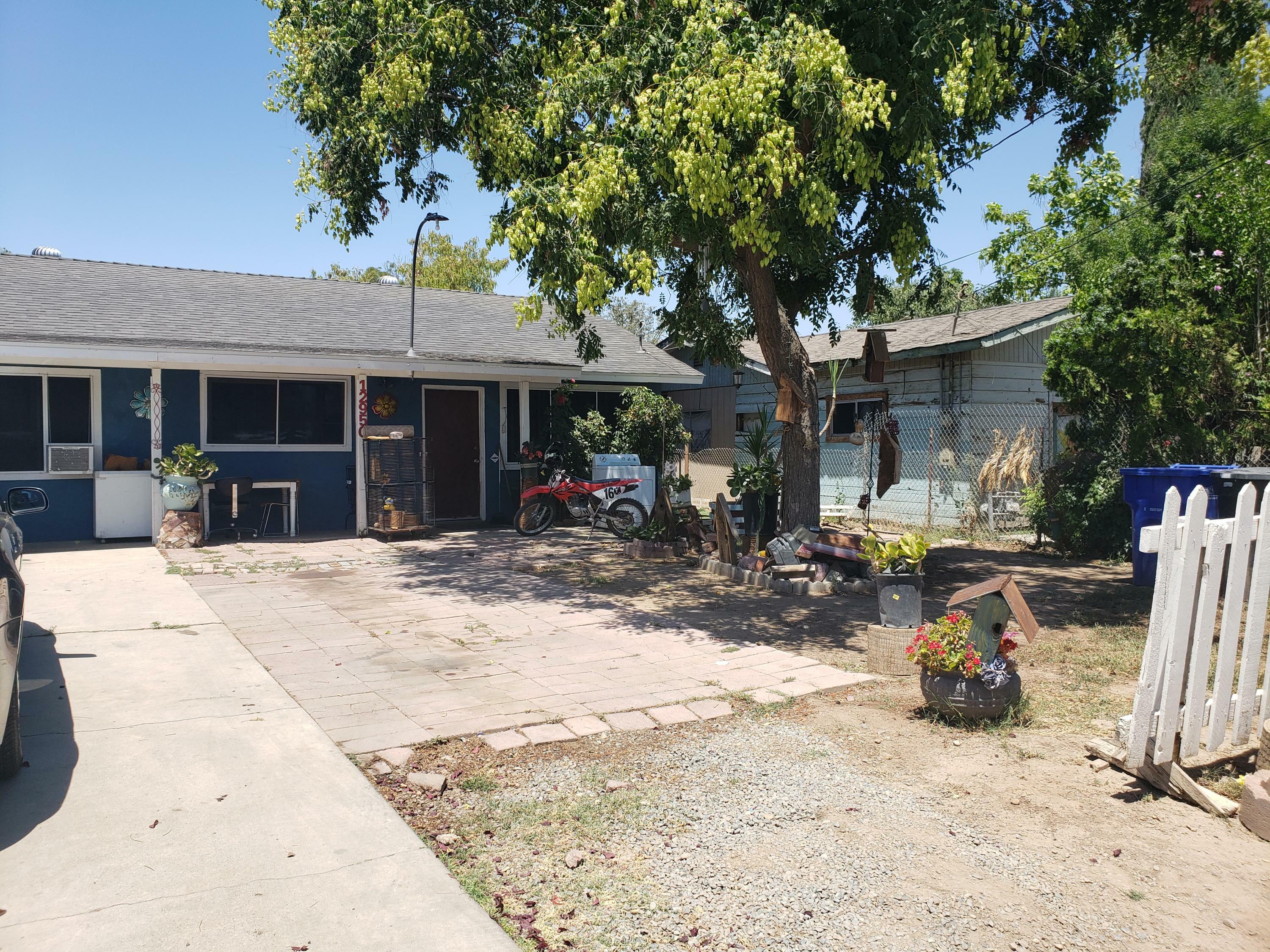 12950 Albert Avenue  Orosi CA 93647 photo