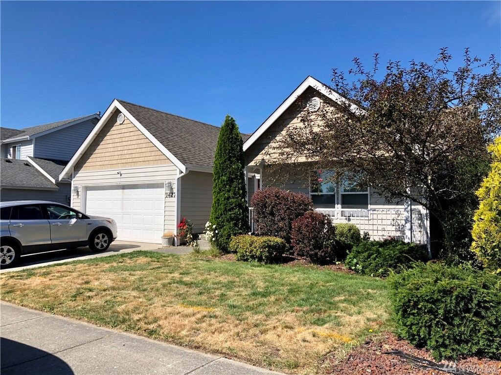 Property Photo: 1427 Kathleen Drive WA 98277