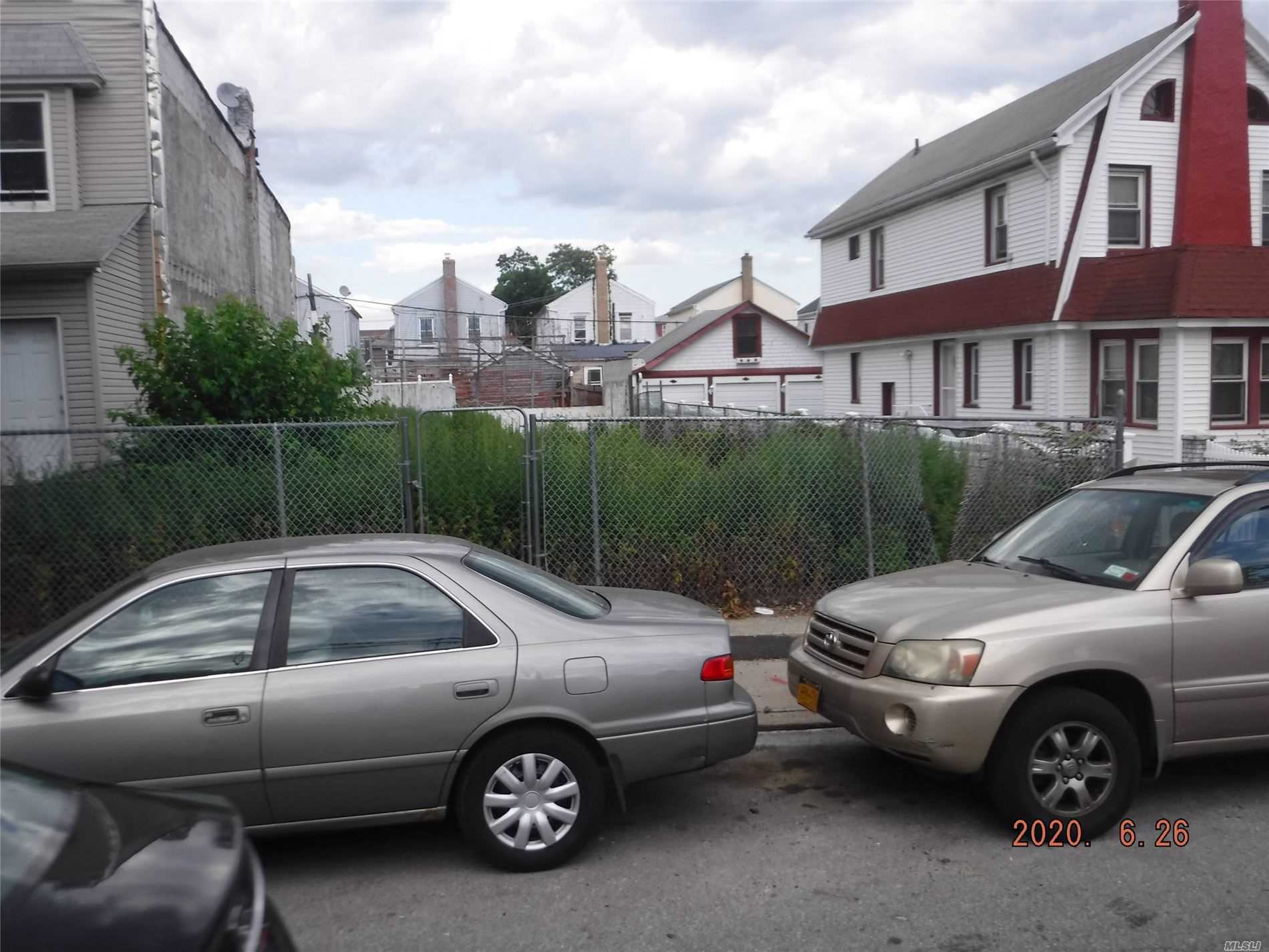 Property Photo:  90-61 185th Street  NY 11423 
