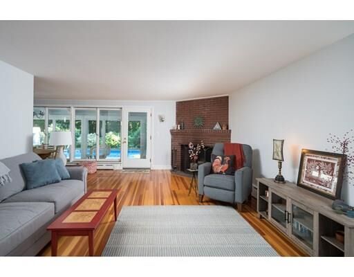 Property Photo: 186 Main St MA 02061